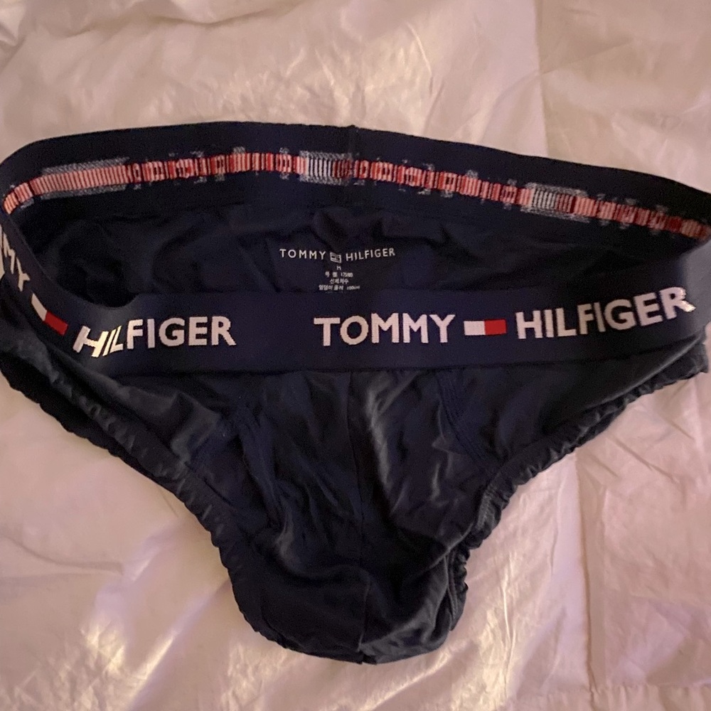 Tell me Hilfiger trunks only worn once to Tryon. Perfect condition.